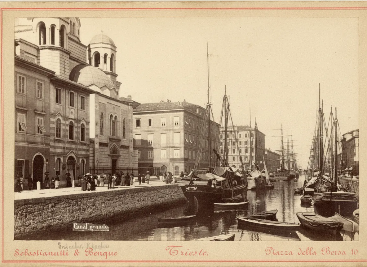 Canal Grande and Chiesa di San Spiridione