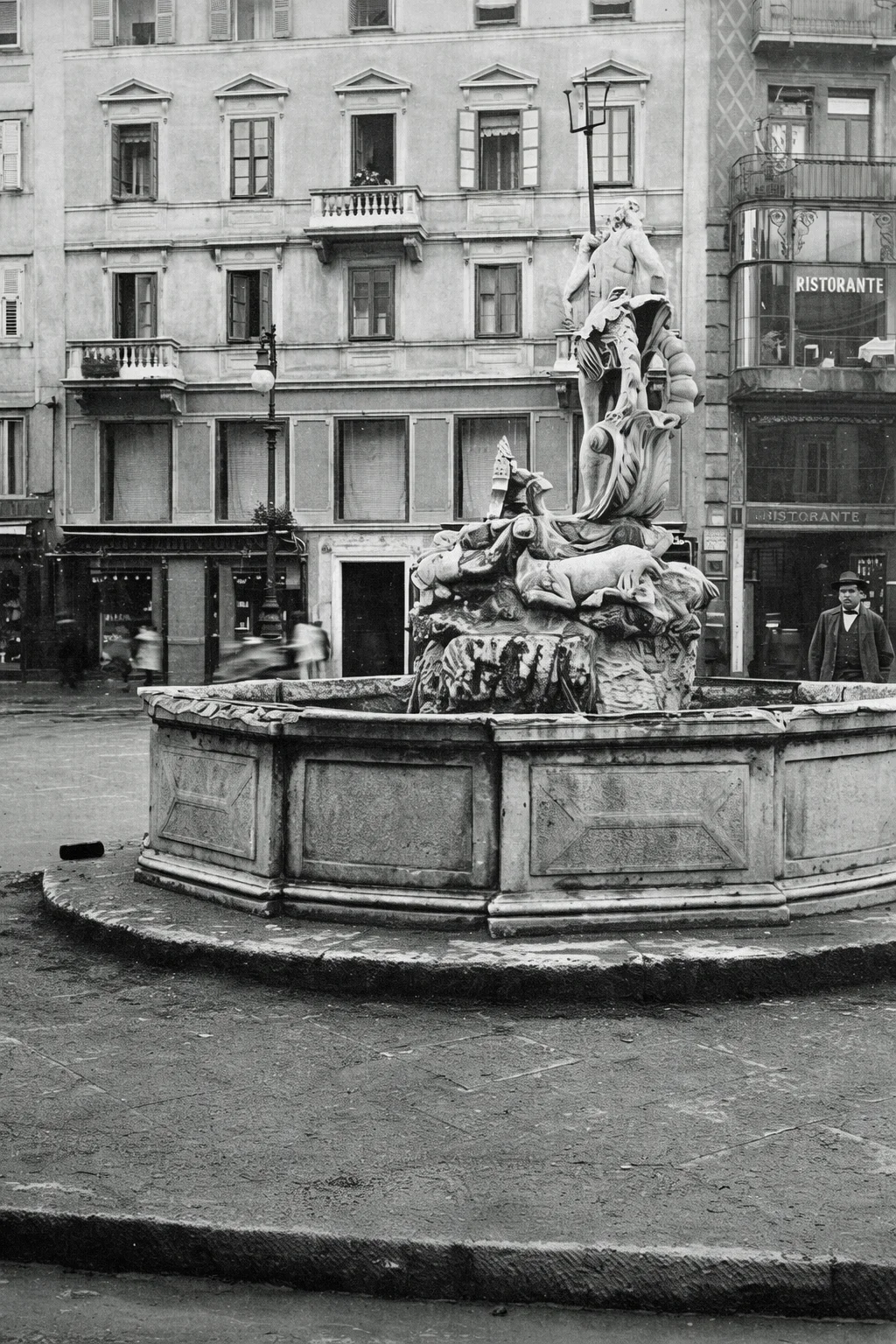 Neptune Fountain in Piazza della Borsa
