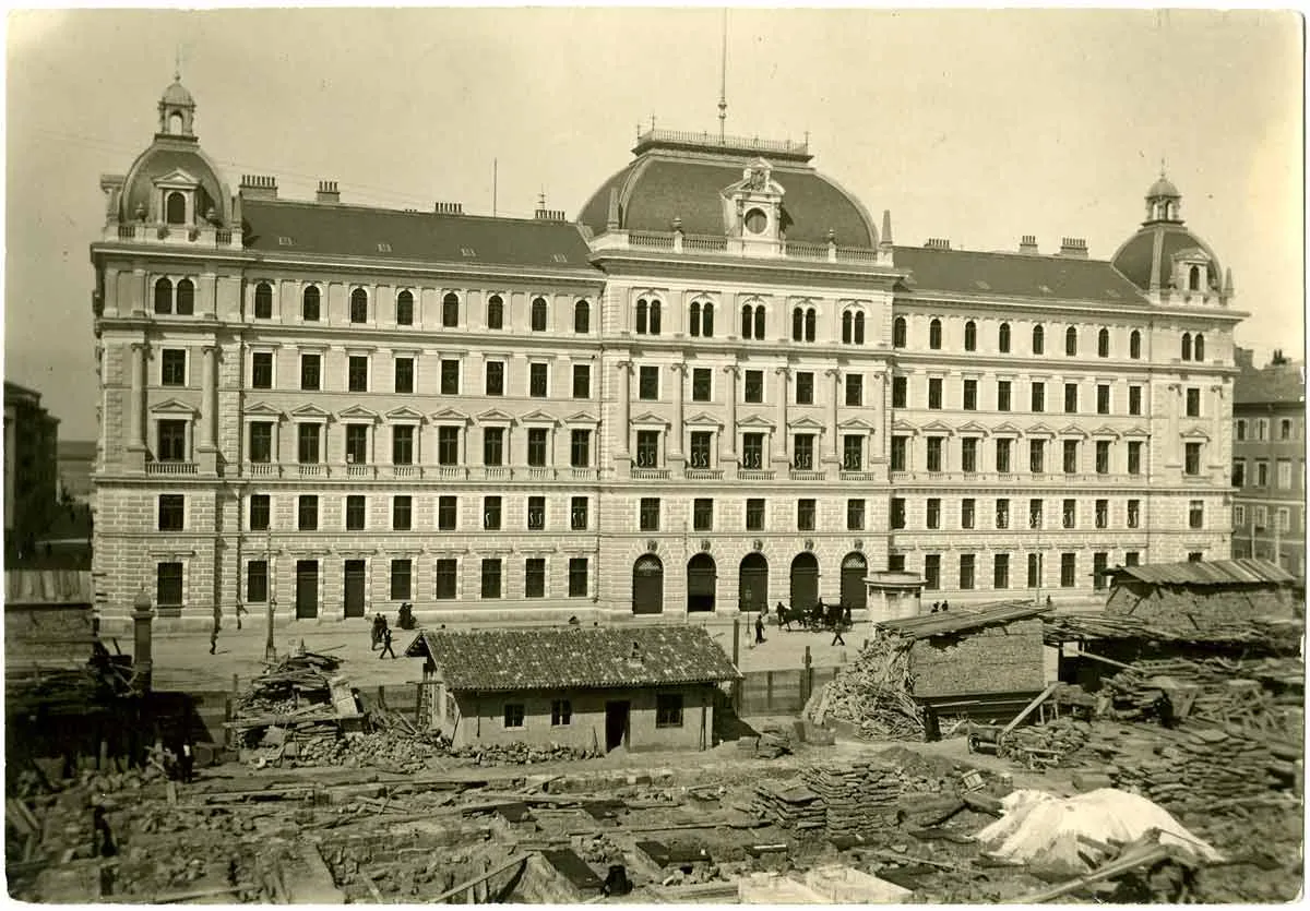Palazzo delle Poste and Palazzo delle Ferrovie under Construction