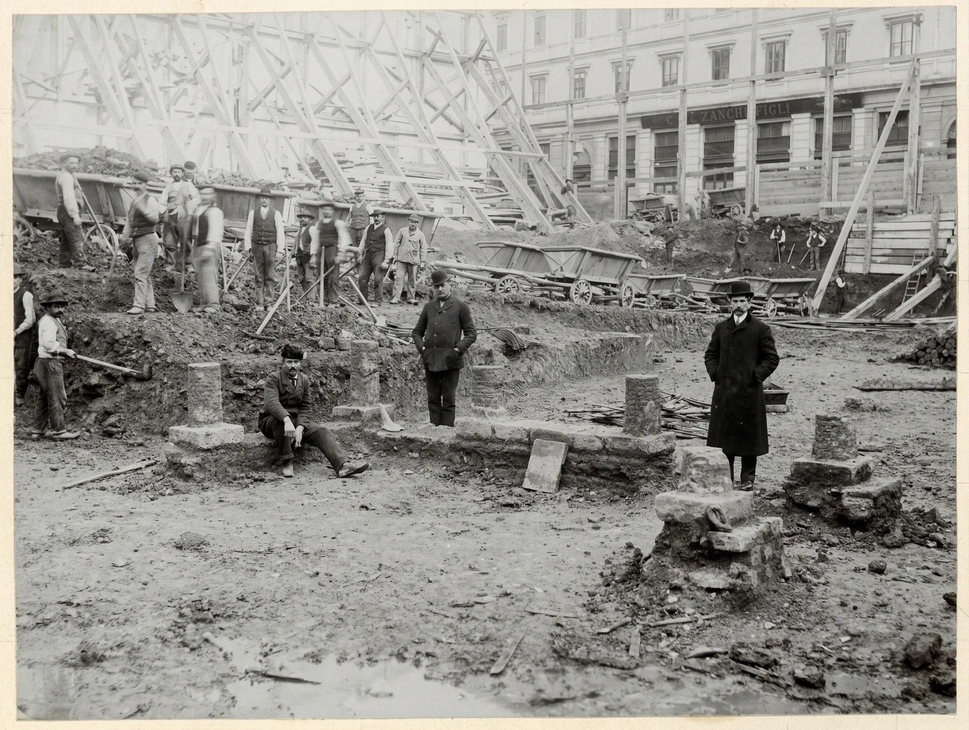 Palazzo Dettelbach (Greinitz) - Archaeological findings in Trieste