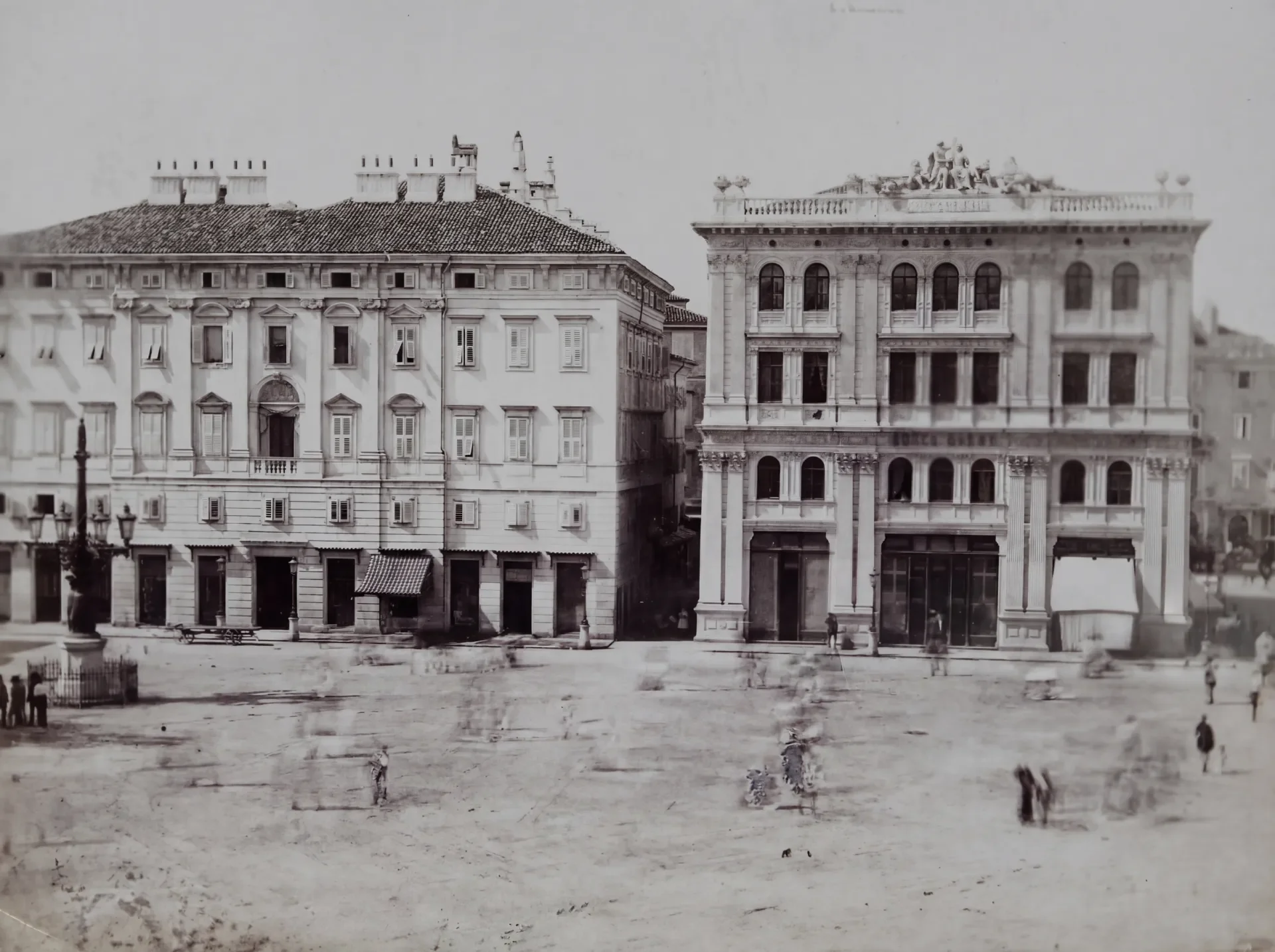 Palazzo Pitteri and Hotel Garni in Piazza Grande
