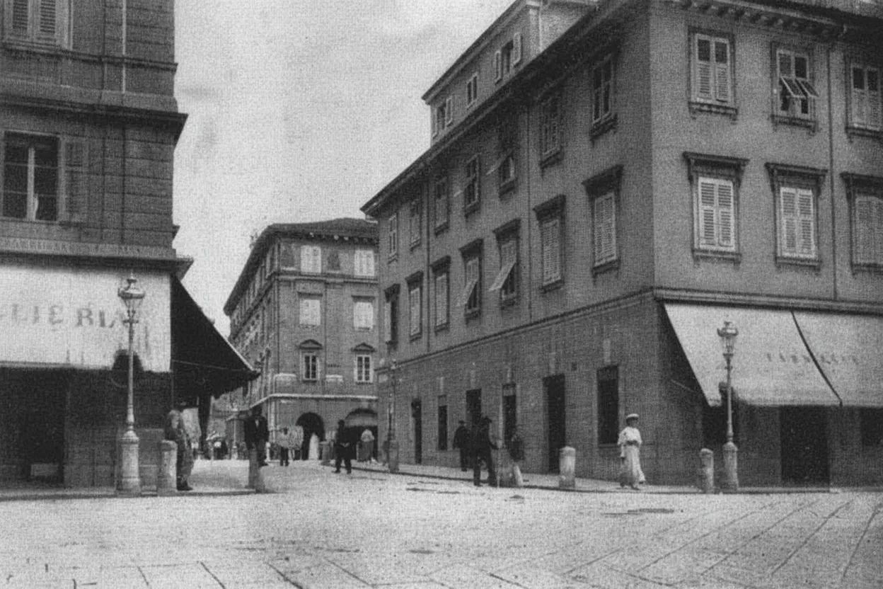 Passo San Giovanni with the Vecchio Building and the Original Porticos of Chiozza in the Background