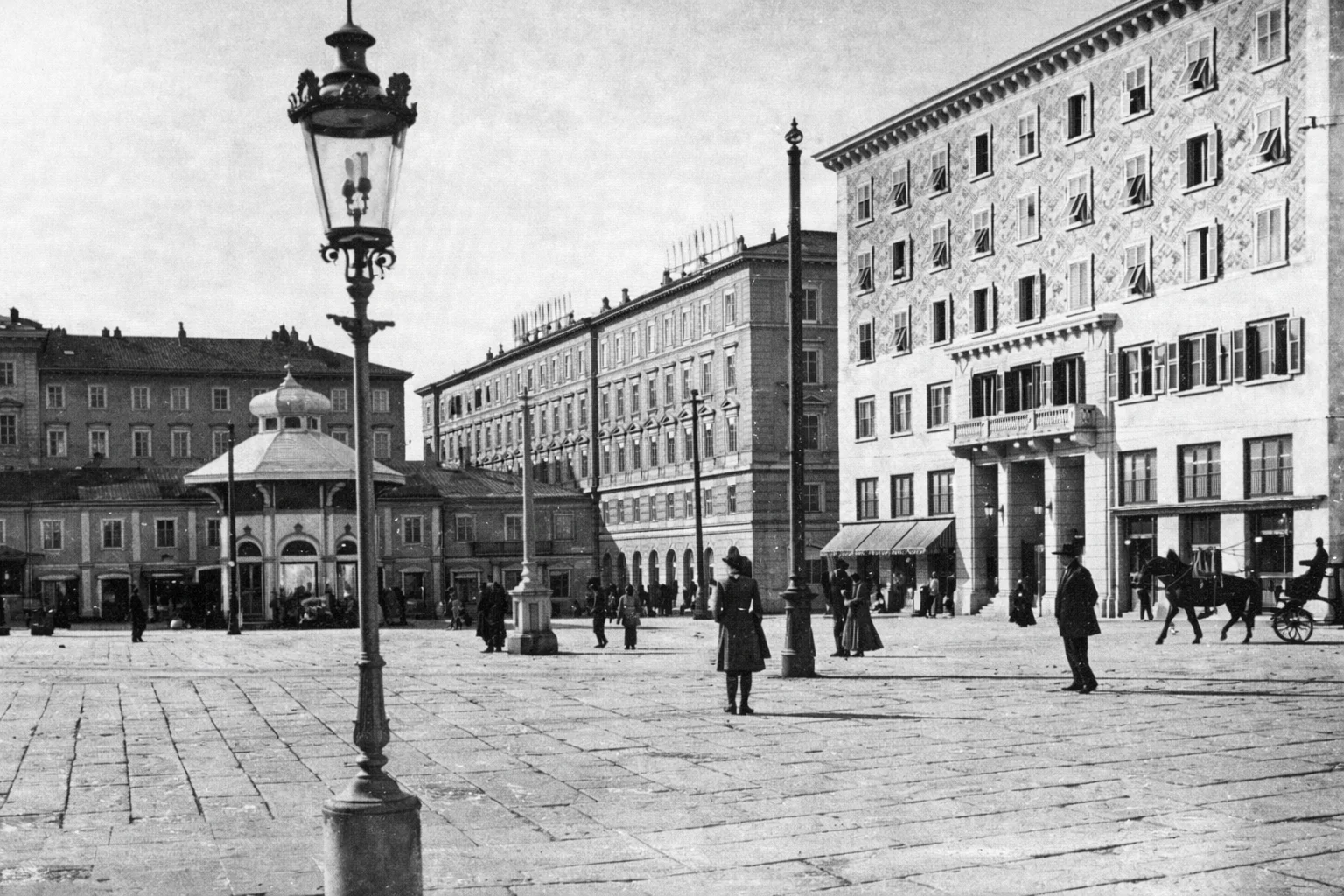 Piazza Caserma (Piazza Dalmazia) in the early 1900s