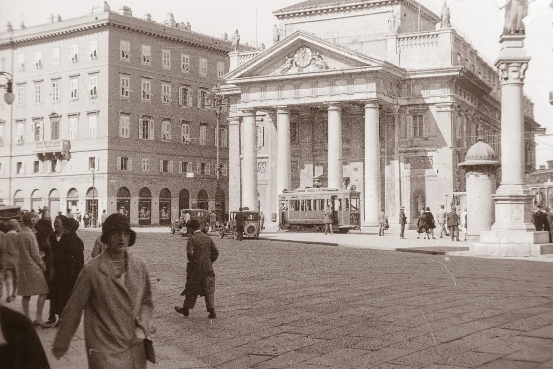 Piazza della Borsa
