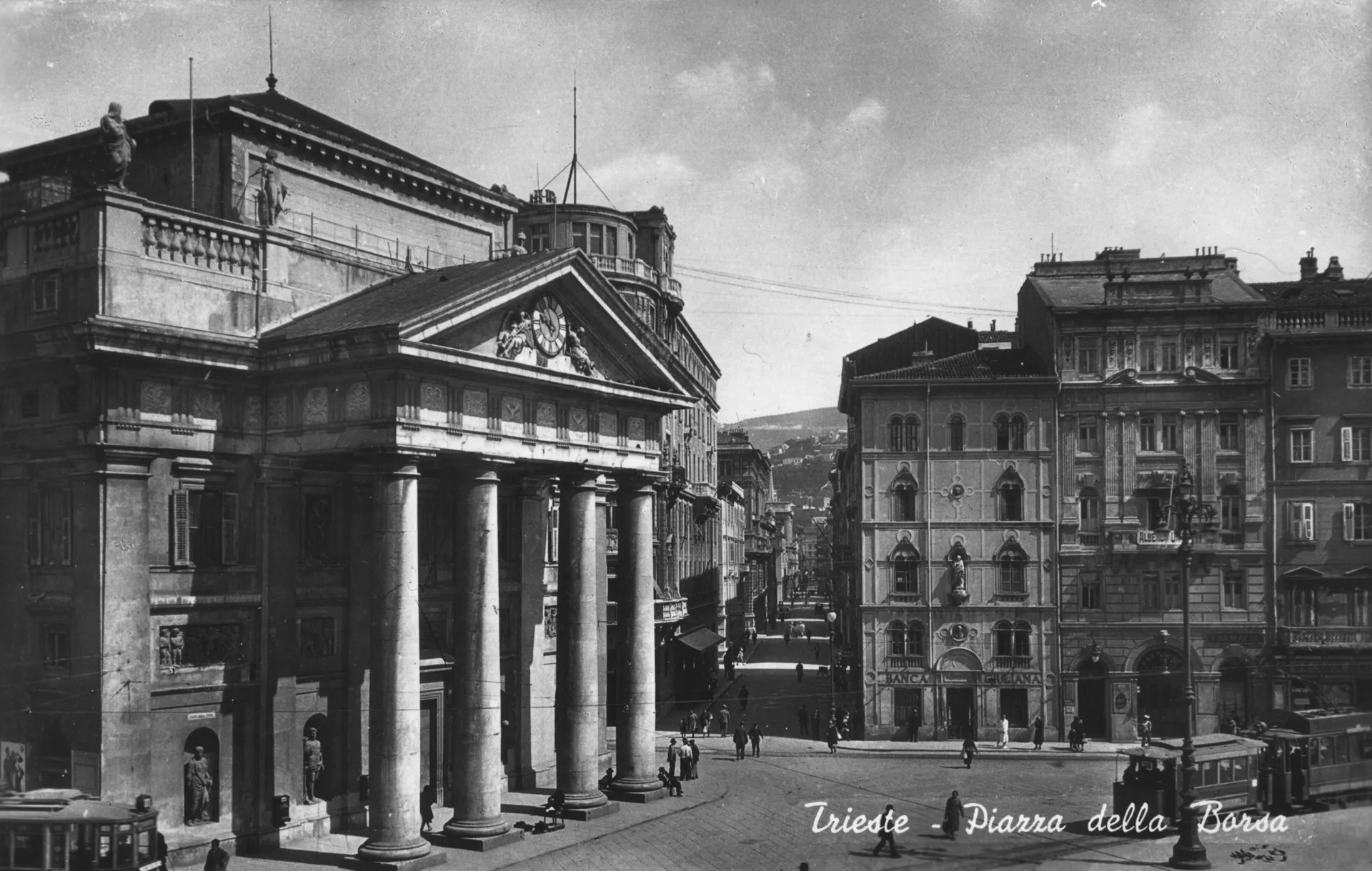 Piazza della Borsa beginning of the twentieth century