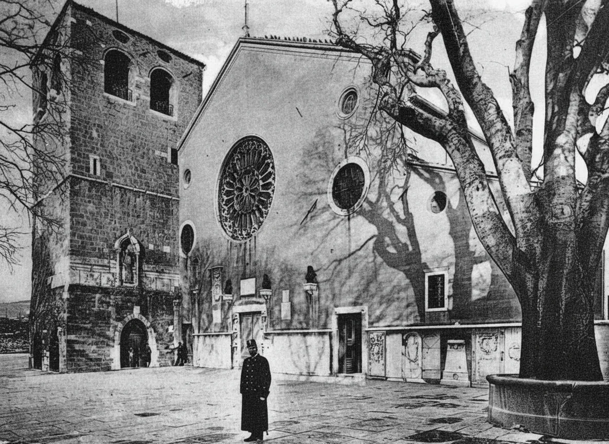 Piazza della Cattedrale in the Early 1900s