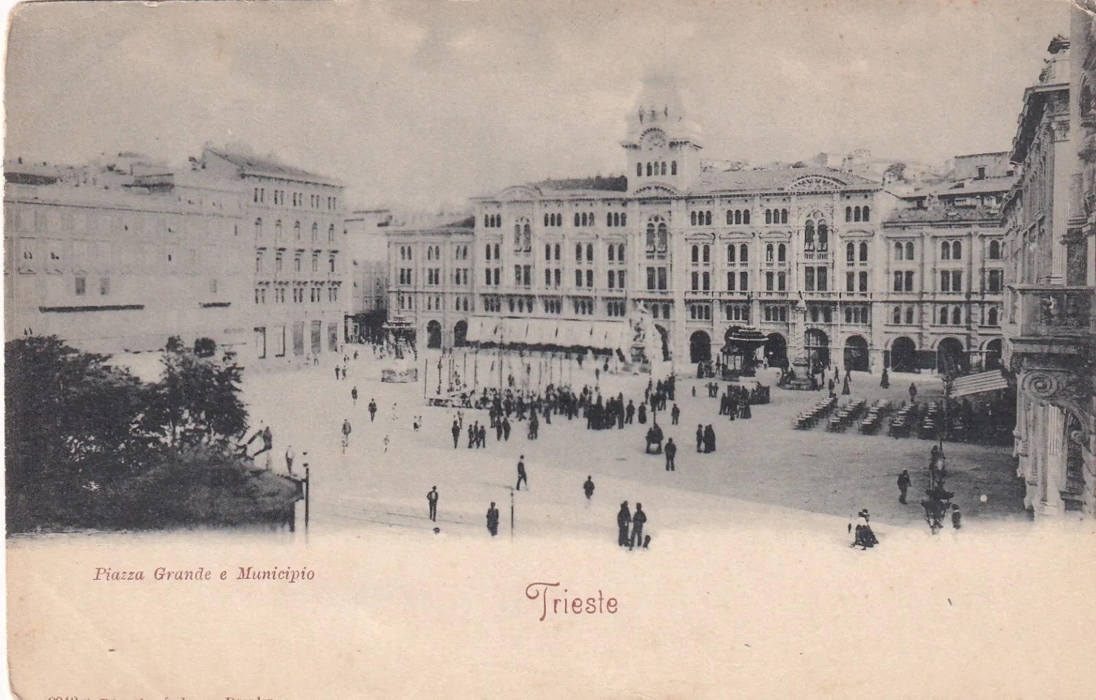 Piazza Grande and Municipio