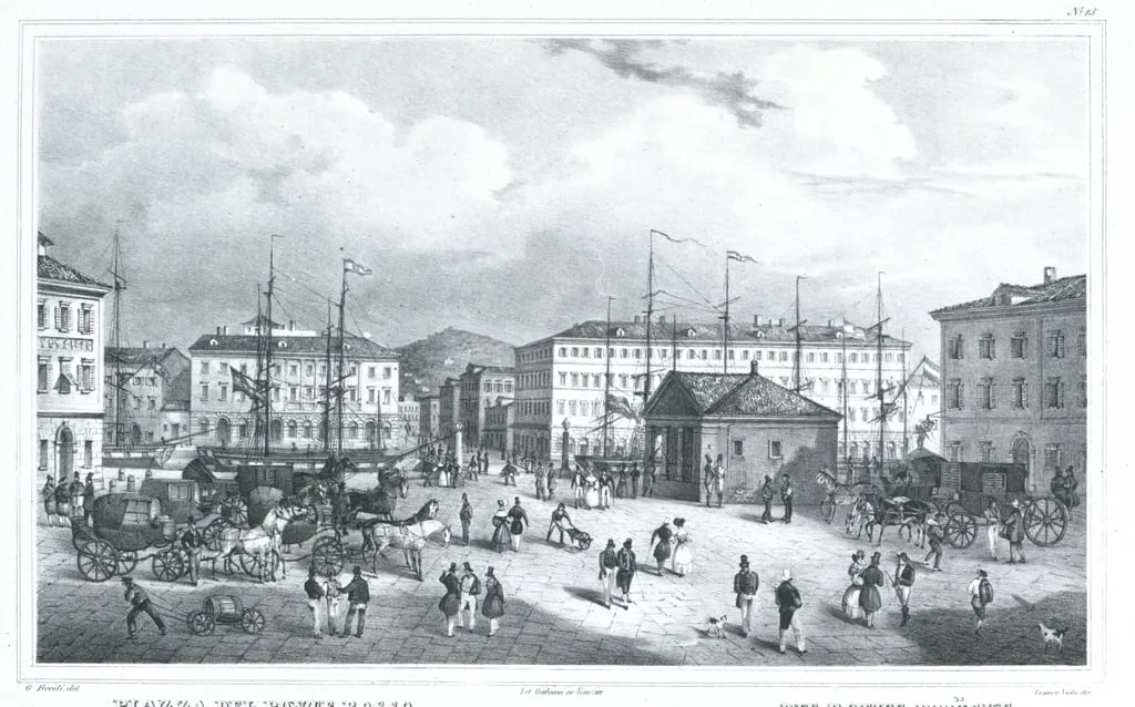 Piazza Ponte Rosso