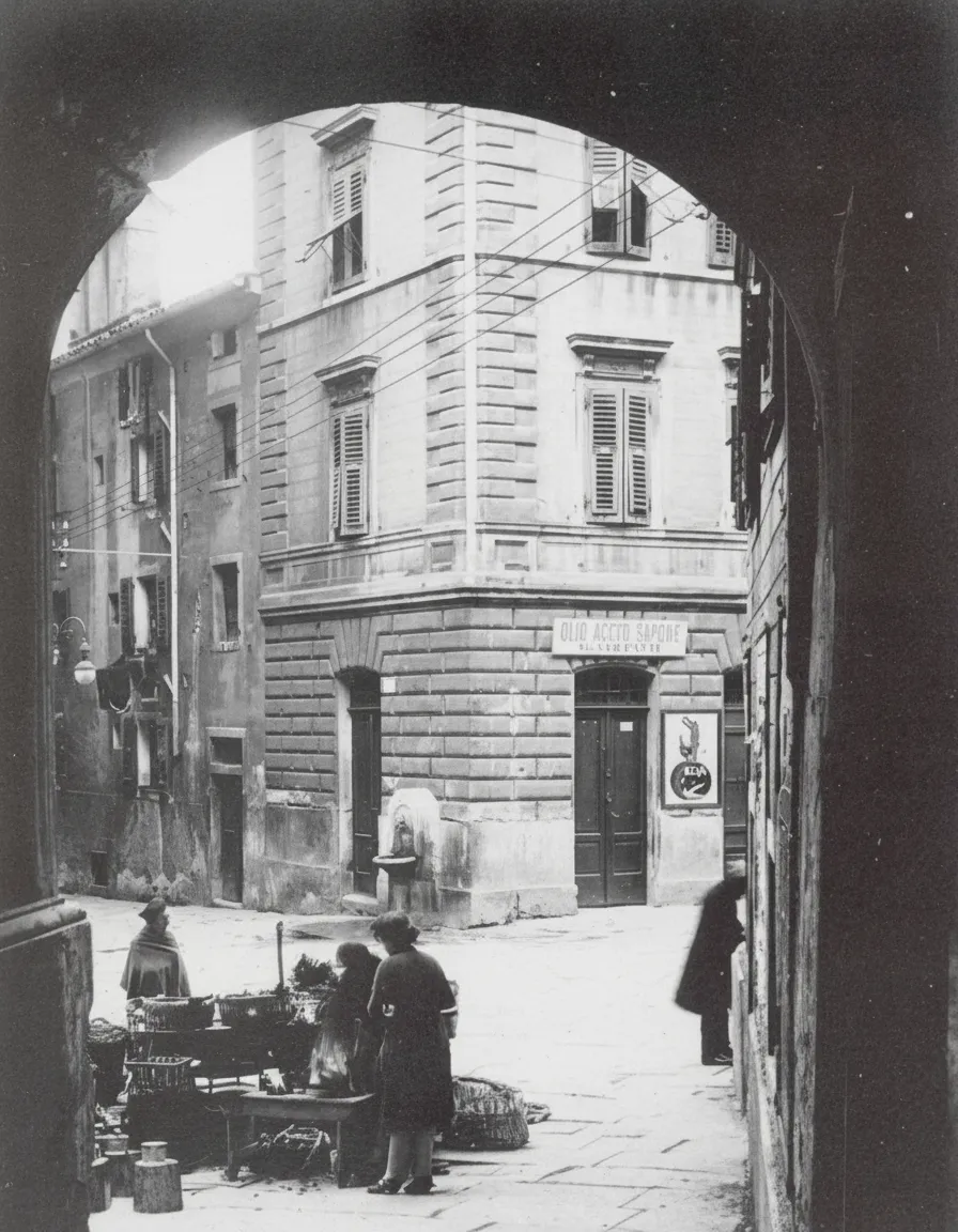 View of Piazza Barbacan